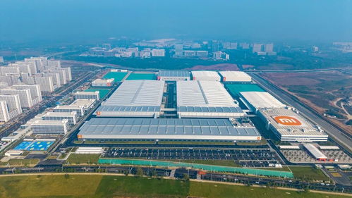 雷軍現(xiàn)身武漢，小米智能家電工廠正式投產(chǎn)引領(lǐng)家用電器產(chǎn)業(yè)革新